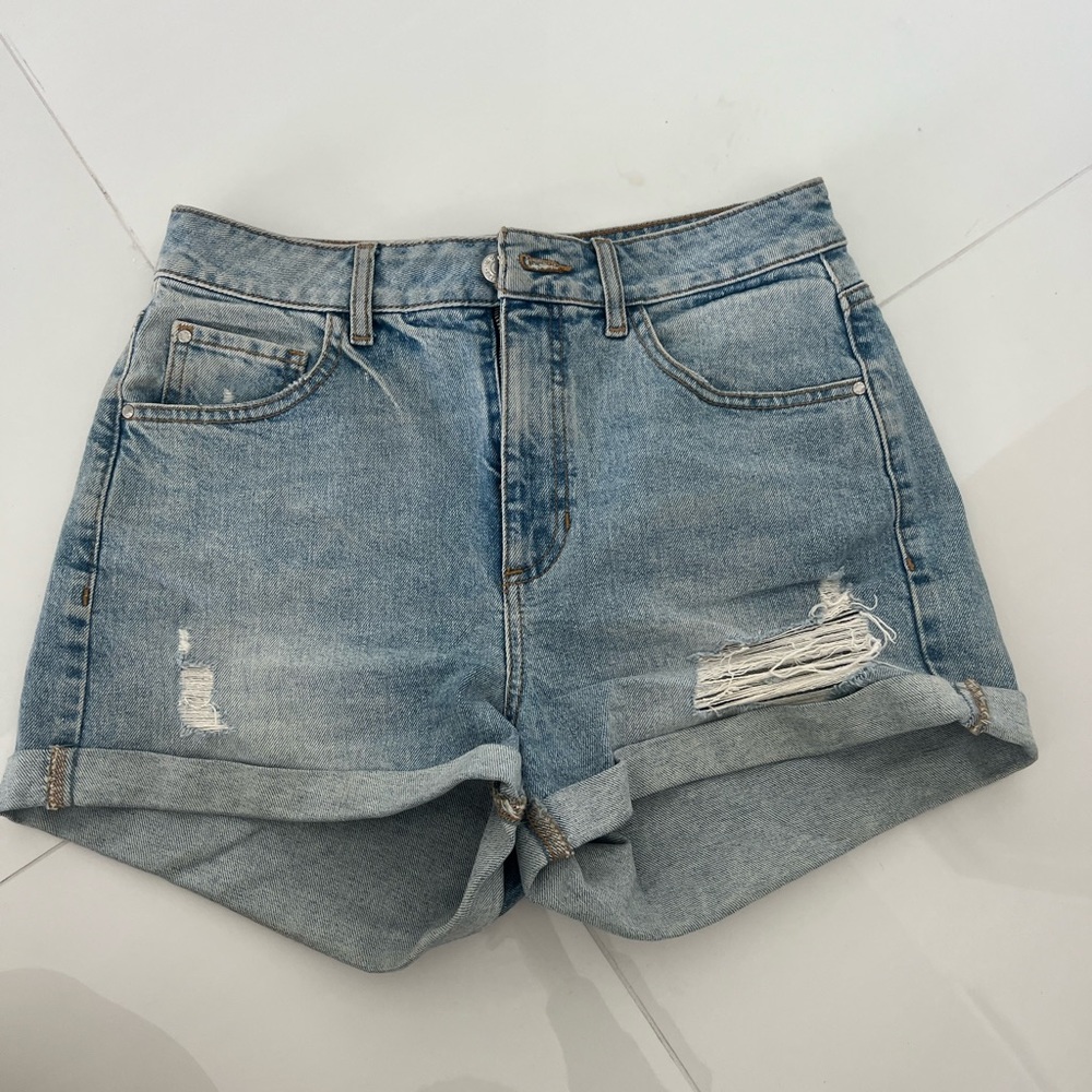 Guess shorts